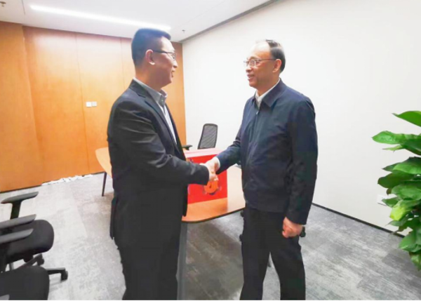 中智集团春节前夕慰问新闻稿240